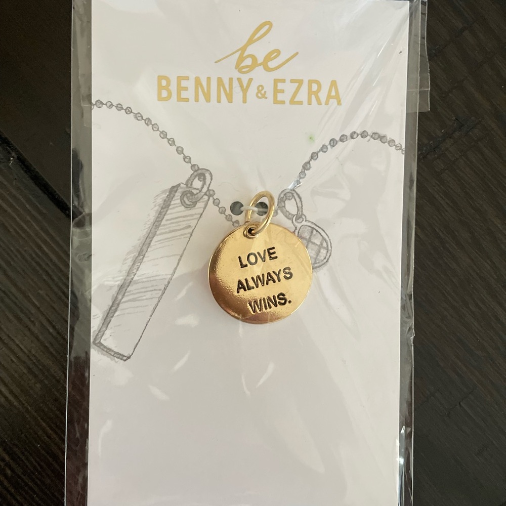 Benny & Ezra Charm